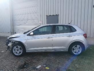 Volkswagen Polo Polo VI (AW1) Hatchback 5-drs 1.0 TSI 12V (CHZL) [70kW]  (06-2017/...)= picture 3