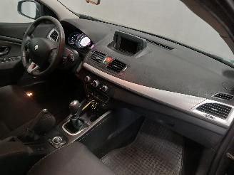 Renault Mégane Megane III Grandtour (KZ) Combi 5-drs 1.4 16V TCe 130 (H4J-700(H4J-A7)=
) [96kW]  (05-2009/02-2016) picture 8