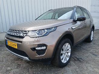 Land Rover Discovery Discovery Sport (LC) Terreinwagen 2.0 TD4 180 16V (204DTD(AJ20D4)) [13=
2kW]  (06-2015/...) picture 3