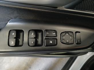 Hyundai Kona Kona (OS) SUV 1.0 T-GDI 12V (G3LC) [88kW]  (07-2017/04-2023) picture 14