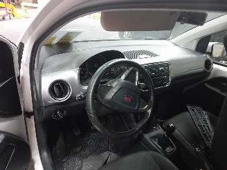 Seat Mii Mii Hatchback 1.0 12V (CHYB) [55kW]  (10-2011/07-2019) picture 5