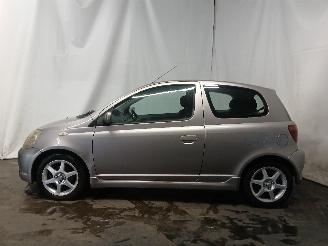 Toyota Yaris Yaris (P1) Hatchback 1.5 T Sport 16V VVT-i (1NZFE) [78kW]  (04-2001/09=
-2005) picture 4