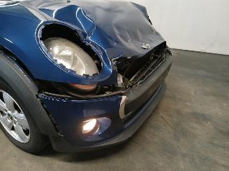 Mini Mini Mini (F56) Hatchback 3-drs 1.5 12V One D (B37C15A) [70kW]  (03-2014/..=
=2E) picture 25