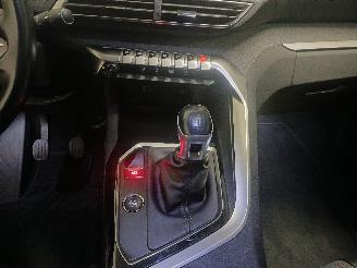 Peugeot 5008 5008 II (M4/MC/MJ/MR) MPV 1.2 12V e-THP PureTech 130 (EB2ADTS(HNS)) [9=
6kW]  (12-2016/12-2024) picture 18