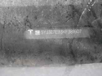 Tesla Model 3 Model 3 Sedan Long Range AWD 75 kWh (3D7) [258kW]  (06-2018/...) picture 6