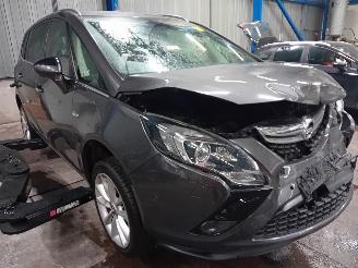 Opel Zafira Zafira Tourer (P12) MPV 1.4 Turbo 16V EcoFLEX (A14NET(Euro 5)) [103kW]=
  (10-2011/05-2016) picture 2