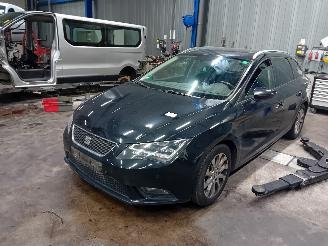 Autoverwertung Seat Leon Leon ST (5FF) Combi 5-drs 1.6 TDI 16V (DBKA) [81kW]  (09-2013/08-2020)= 2014/12