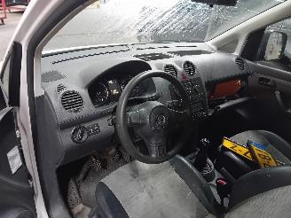 Volkswagen Caddy Caddy III (2KA,2KH,2CA,2CH) Van 1.6 TDI 16V (CAYE) [55kW]  (08-2010/05=
-2015) picture 5