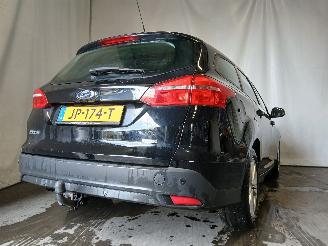 Ford Focus Focus 3 Wagon Combi 1.0 Ti-VCT EcoBoost 12V 100 (M2DC) [74kW]  (02-201=
2/05-2018) picture 5