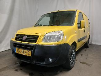 skadebil auto Fiat Doblo Doblo Cargo (223) Van 1.6 16V (182.B.6000(Euro 3)) [76kW]  (10-2001/10=
-2005) 2009/11