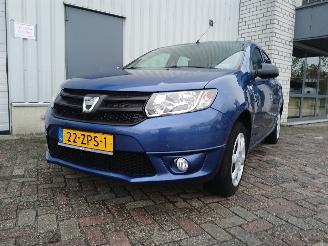 Voiture accidenté Dacia Sandero Sandero II Hatchback 0.9 TCE 12V (H4B-412) [66kW]  (10-2012/...) 2013/1