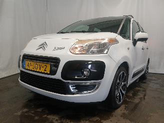 Auto incidentate Citroën C3 C3 Picasso (SH) MPV 1.6 16V VTI 120 (EP6(5FW)) [88kW]  (02-2009/10-201=
7) 2009/4