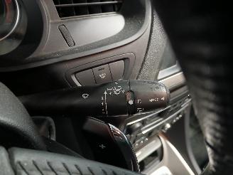 Citroën C5 C5 III Tourer (RW) Combi 1.6 HDiF 16V 110 (DV6C(9HR)) [82kW]  (02-2010=
/05-2012) picture 14