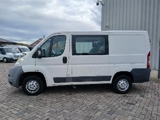 Peugeot Boxer Boxer (U9) Van 2.2 HDi 120 Euro 4 (22DT(4HU)) [88kW]  (04-2006/12-2016=
) picture 4