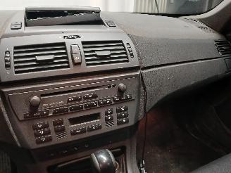 BMW X3 X3 (E83) SUV 3.0i xDrive 24V (M54-B30(306S3)) [170kW]  (09-2003/07-200=
6) picture 17