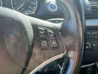 BMW 1-serie 1 serie (E87/87N) Hatchback 5-drs 116i 1.6 16V (N45-B16A) [85kW]  (06-=
2004/06-2011) picture 13