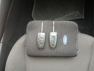 Ford Focus Focus 3 Wagon Combi 1.0 Ti-VCT EcoBoost 12V 125 (M1DA(Euro 5)) [92kW] =
 (02-2012/05-2018) picture 19