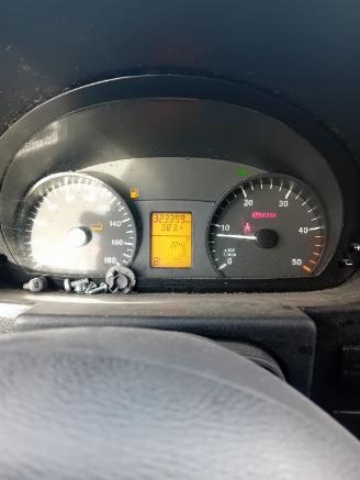 Mercedes Sprinter Sprinter 3,5t (906.63) Van 313 CDI 16V (OM651.940) [95kW]  (05-2009/12=
-2016) picture 2