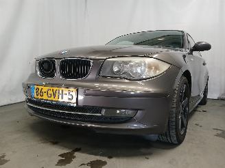 Schadeauto BMW 1-serie 1 serie (E81) Hatchback 3-drs 116i 1.6 16V (N43-B16A) [90kW]  (03-2007=
/12-2011) 2008/9