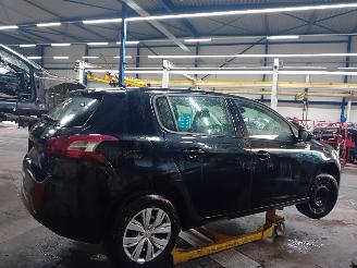 Peugeot 308 308 (L3/L8/LB/LH/LP) Hatchback 5-drs 1.6 HDi (DV6DTED(9HP)) [68kW]  (0=
9-2013/06-2021) picture 3