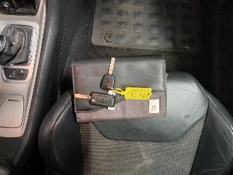 Citroën C5 C5 III Tourer (RW) Combi 1.6 HDiF 16V 110 (DV6C(9HR)) [82kW]  (02-2010=
/05-2012) picture 19