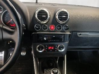 Audi TT TT (8N3) Coupé 1.8 20V Turbo (AUQ) [132kW]  (10-1998/10-2006) picture 18