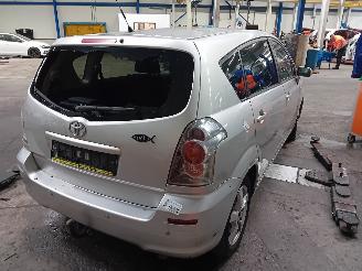 Toyota Corolla Corolla Verso (R10/11) MPV 1.8 16V VVT-i (1ZZFE) [95kW]  (04-2004/03-2=
009) picture 3