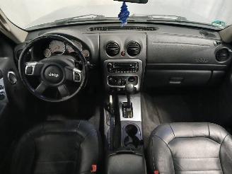 Jeep Cherokee Cherokee/Liberty (KJ) Terreinwagen 3.7 V6 24V (EKG) [155kW]  (09-2001/=
01-2008) picture 13