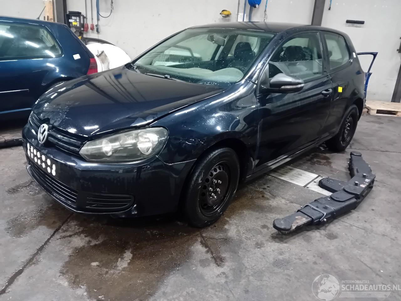 Volkswagen Golf Golf VI (5K1) Hatchback 1.2 TSI BlueMotion (CBZB) [77kW]  (11-2008/11-=
2012)