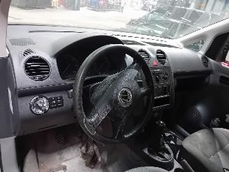 Volkswagen Caddy Caddy III (2KA,2KH,2CA,2CH) Van 2.0 SDI (BST) [51kW]  (03-2004/08-2010=
) picture 5