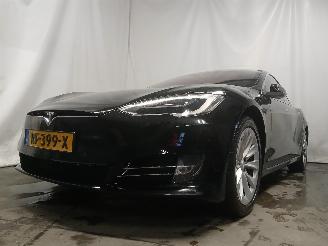 Auto incidentate Tesla Model S Model S Liftback P100D AWD (L2S) [568kW]  (10-2016/...) 2017/11