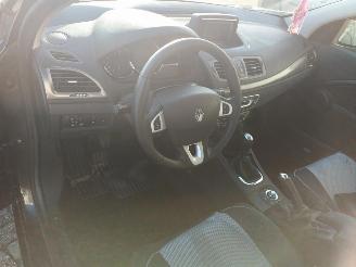 Renault Mégane Megane III Berline (BZ) Hatchback 5-drs 1.2 16V TCE 115 (H5F-400(H5F-A=
4)) [85kW]  (03-2012/02-2016) picture 9