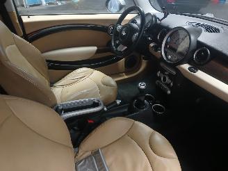 Mini Clubman Clubman (R55) Combi 1.6 16V Cooper (N12-B16A) [88kW]  (10-2007/12-2013=
) picture 7