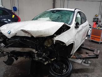 Salvage car BMW X1 X1 (F48) SUV sDrive 18d 2.0 16V (B47-C20A(Euro 6)) [110kW]  (07-2015/0=
6-2022) 2015/12