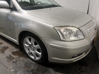 Toyota Avensis Avensis Wagon (T25/B1E) Combi 2.0 16V VVT-i D4 (1AZFSE) [108kW]  (04-2=
003/11-2008) picture 25