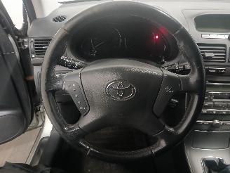 Toyota Avensis Avensis Wagon (T25/B1E) Combi 2.0 16V VVT-i D4 (1AZFSE) [108kW]  (04-2=
003/11-2008) picture 13