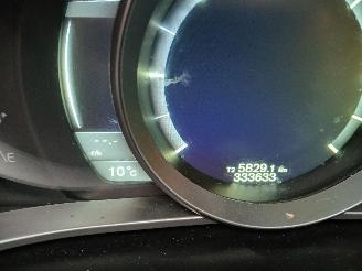 Volvo V-40 V40 (MV) Hatchback 5-drs 1.6 D2 (D4162T) [84kW]  (03-2012/12-2016) picture 2