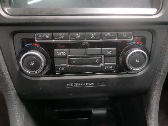 Volkswagen Golf Golf VI (5K1) Hatchback 1.2 TSI BlueMotion (CBZB) [77kW]  (11-2008/11-=
2012) picture 15