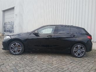BMW 1-serie 1 serie (F40) Hatchback 118i 1.5 TwinPower 12V (B38-A15A) [103kW]  (07=
-2019/...) picture 4