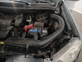 Nissan Qashqai Qashqai (J10) SUV 2.0 16V (MR20DE(Euro 5)) [104kW]  (02-2007/01-2014) picture 26