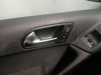 Volkswagen Tiguan Tiguan (5N1/2) SUV 1.4 TSI 16V (CAVA(Euro 5)) [110kW]  (05-2008/07-201=
8) picture 13