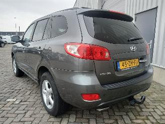 Hyundai Santa Fe Santa Fe II (CM) SUV 2.7 V6 24V 4x2 (G6EA) [139kW]  (03-2006/12-2009) picture 5
