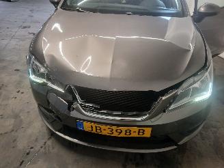 Seat Ibiza Ibiza IV SC (6J1) Hatchback 3-drs 1.0 EcoTSI 12V (CHZB) [70kW]  (05-20=
15/12-2016) picture 24