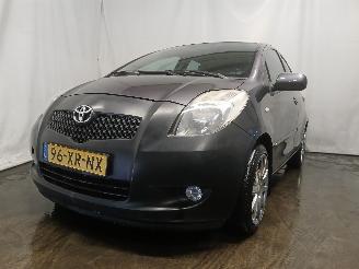  Toyota Yaris Yaris II (P9) Hatchback 1.3 16V VVT-i (2SZFE) [64kW]  (08-2005/11-2010=
) 2008/1