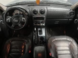 Jeep Cherokee Cherokee/Liberty (KJ) Terreinwagen 3.7 V6 24V (EKG) [155kW]  (09-2001/=
01-2008) picture 11