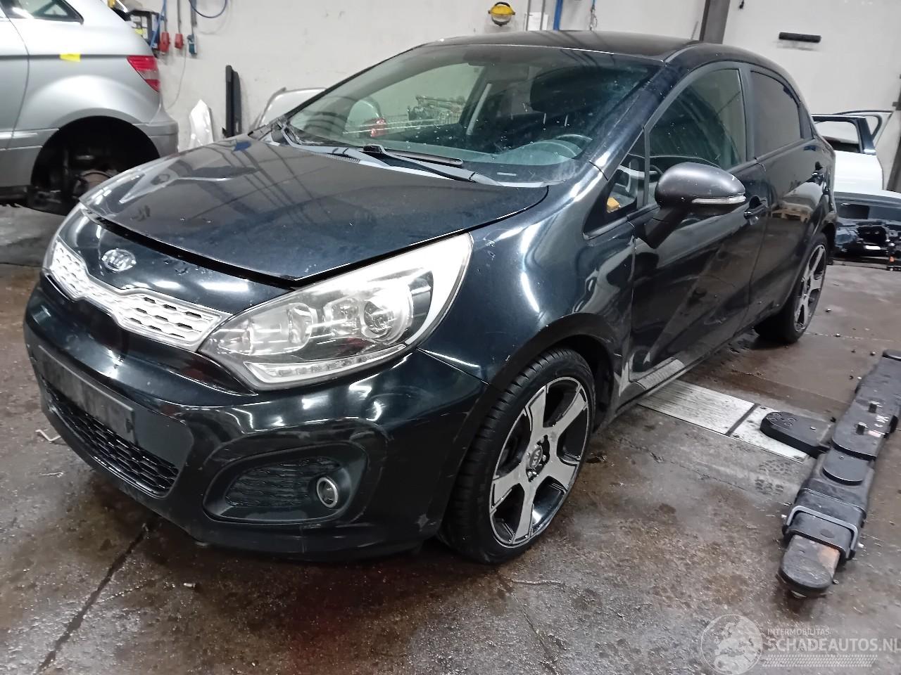 Kia Rio Rio III (UB) Hatchback 1.2 CVVT 16V (G4LA5) [63kW]  (09-2011/12-2017)