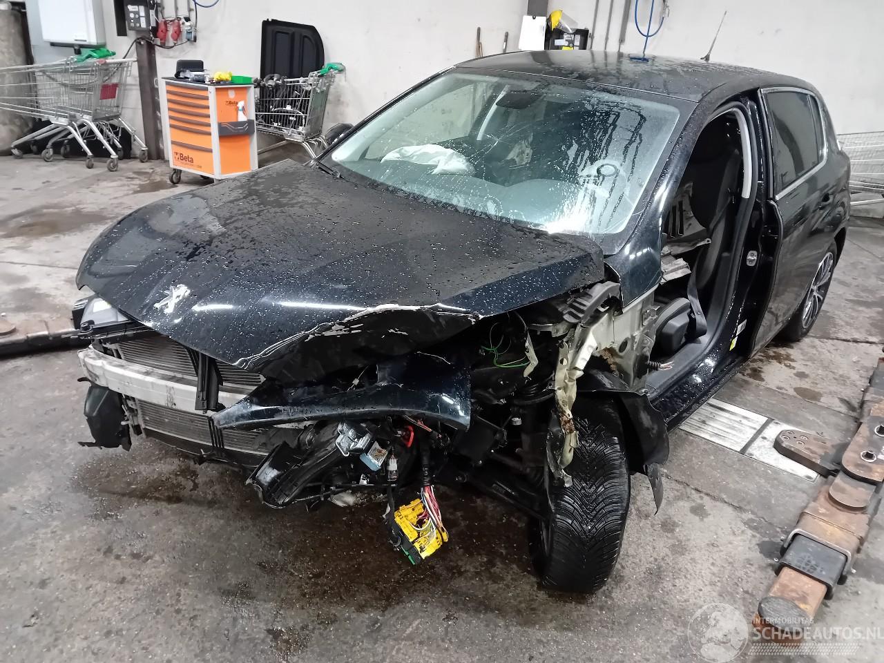 Peugeot 308 308 (L3/L8/LB/LH/LP) Hatchback 5-drs 1.2 12V e-THP PureTech 130 (EB2DT=
S(HNY)) [96kW]  (11-2013/06-2021)