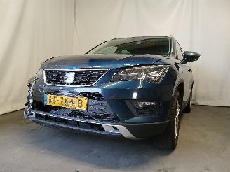 Voiture accidenté Seat Ateca Ateca (5FPX) SUV 1.0 TSI 12V (CHZJ) [85kW]  (05-2016/...) 2017/11