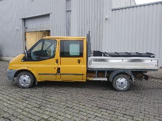 Ford Transit Transit Bus 2.2 TDCi 16V (P8FA(Euro 4)) [63kW]  (04-2006/08-2014) picture 3