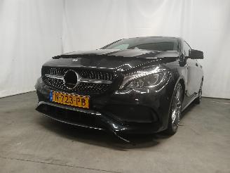 damaged passenger cars Mercedes Cla-klasse CLA Shooting Brake (117.9) Combi 1.6 CLA-180 16V (M270.910) [90kW]  (0=
1-2015/03-2019) 2018/3